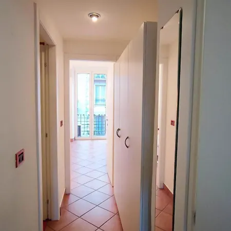 Apartment Romantici Navigli Milan