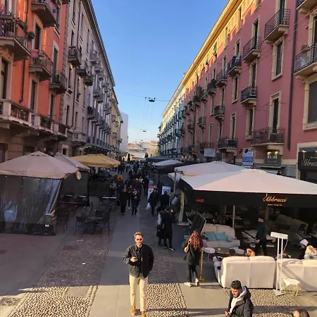 Romantici Navigli Apartment